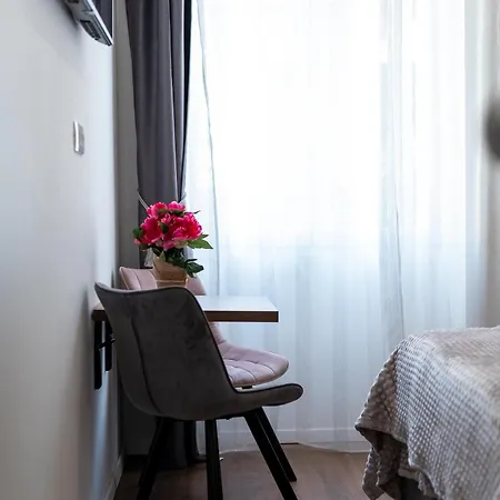 Maison d'hôtes Antares Rooms Split 1 3*