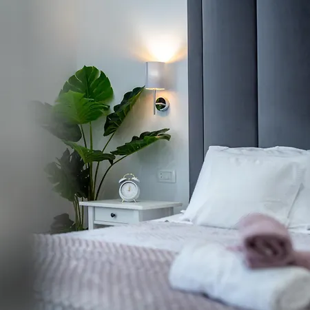 Antares Luxury 1 스플리트