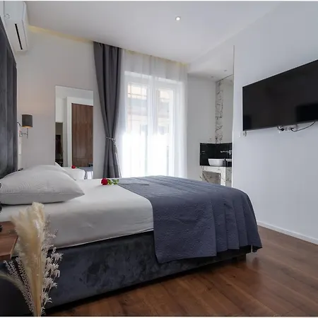 Antares Luxury 1 게스트하우스